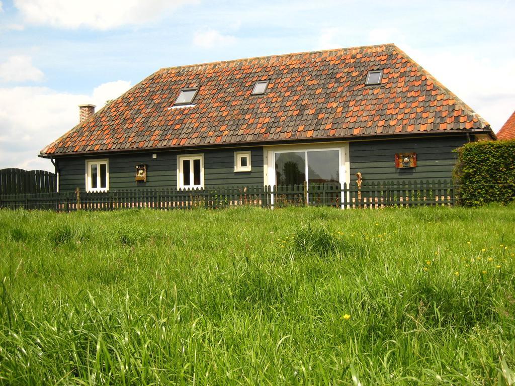 Charming Holiday Home In Zele Near The Forest Екстериор снимка