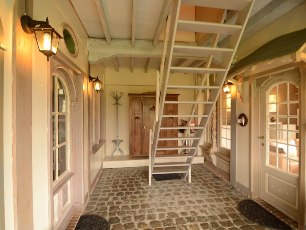 Charming Holiday Home In Zele Near The Forest Екстериор снимка