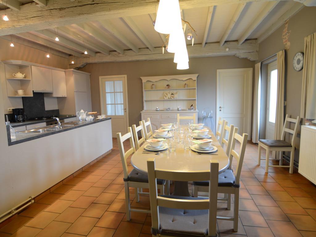 Charming Holiday Home In Zele Near The Forest Екстериор снимка