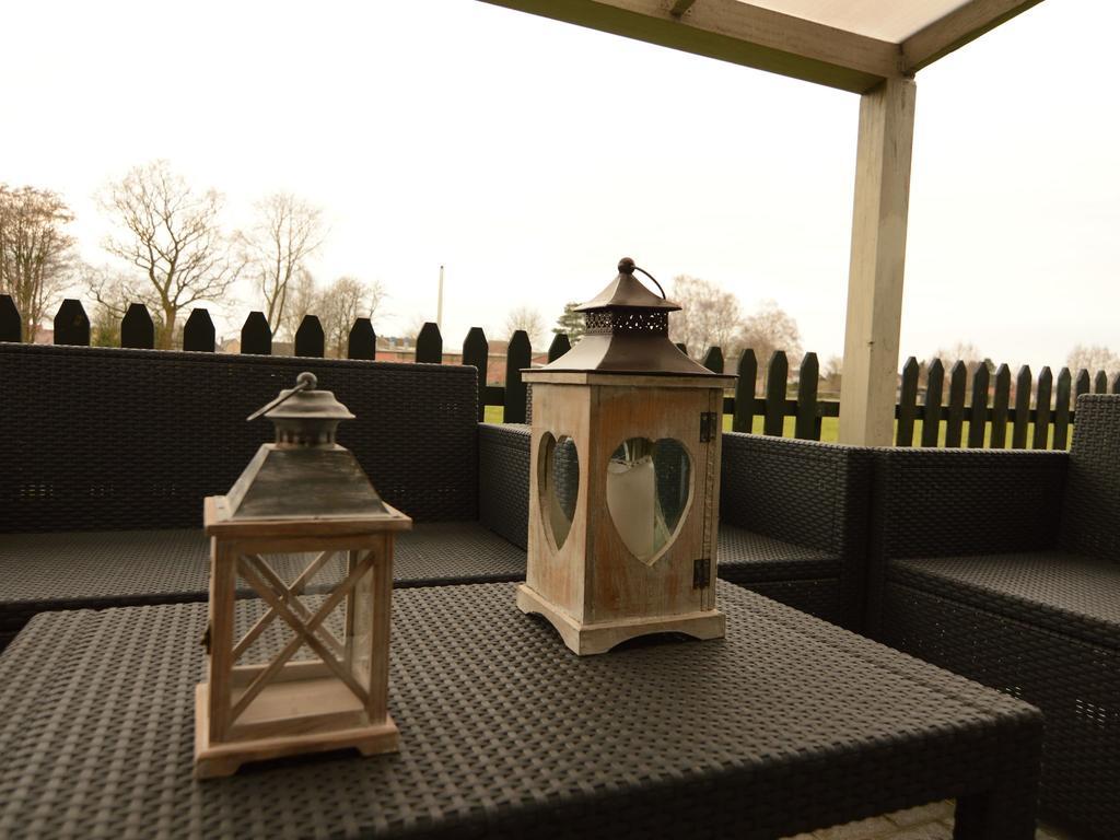 Charming Holiday Home In Zele Near The Forest Екстериор снимка